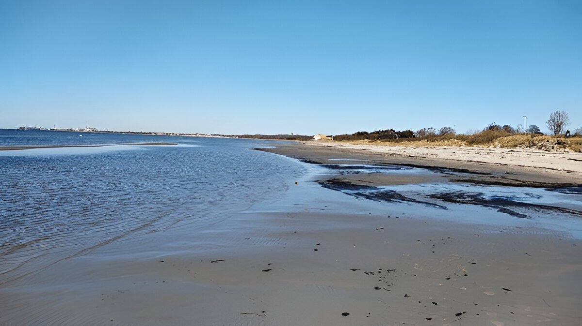 Crescent Beach