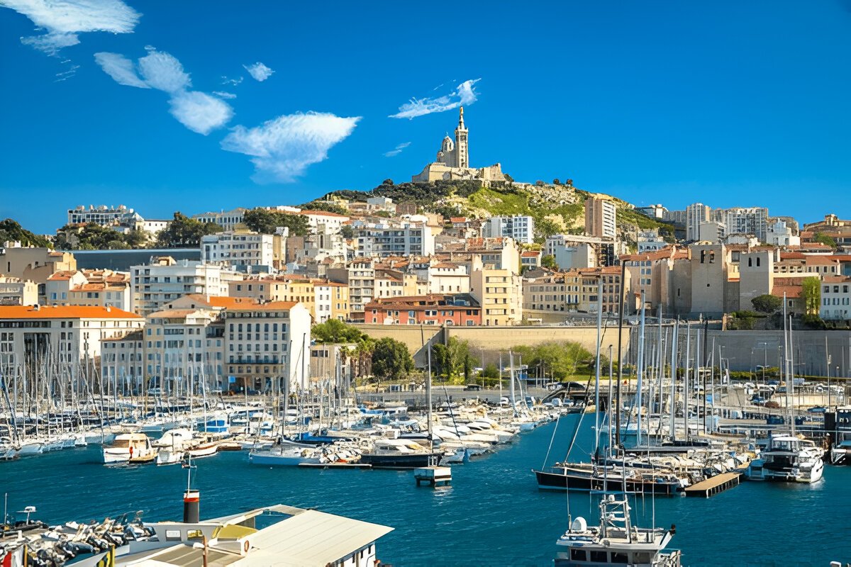 🌊 Marseille Travel Guide: Explore in France’s Coastal Gem