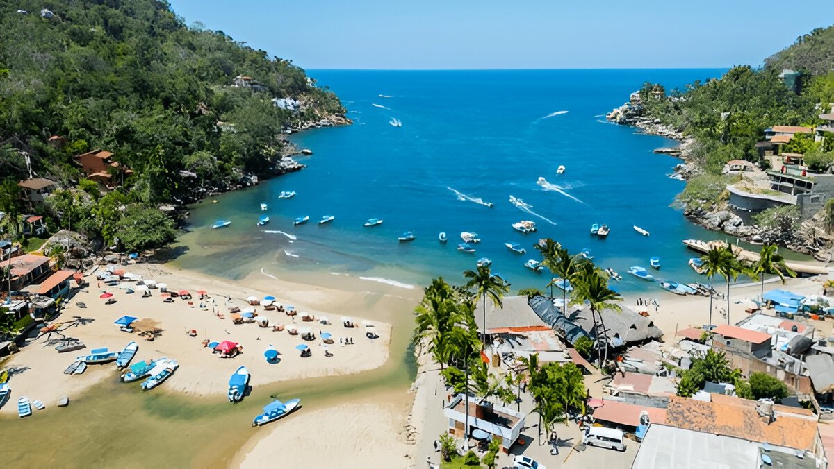 Why Visit Puerto Vallarta